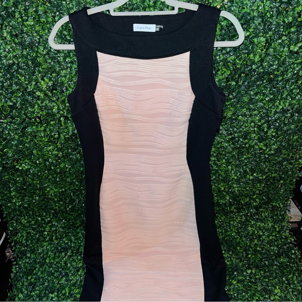 Calvin Klein Black and Pink Women's Sheath Knee-length Dress